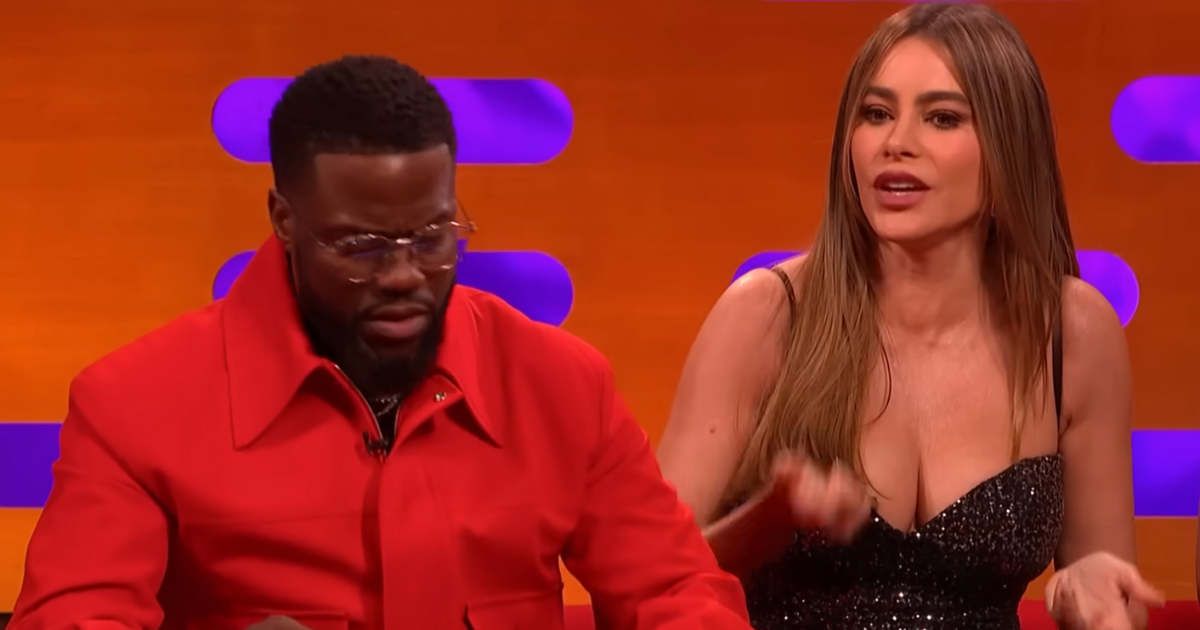 A screenshot of Kevin Hart and Sofía Vergara from 'The Graham Norton Show' (Cover Image Source: YouTube | The Graham Norton Show)