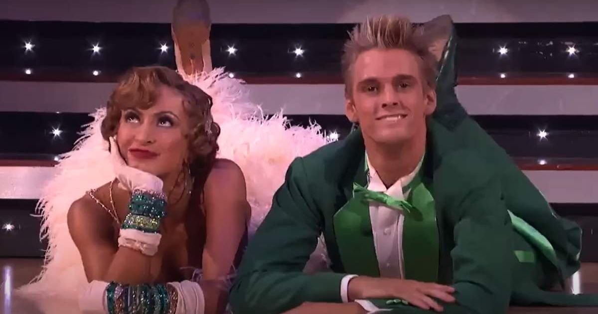 Screenshot of Aaron Carter dancing with his professional partner Karina Smirnoff during 'Dancing with the Stars' Season 9 Week 2 (Cover Image Source: ABC | Dancing with the Stars)