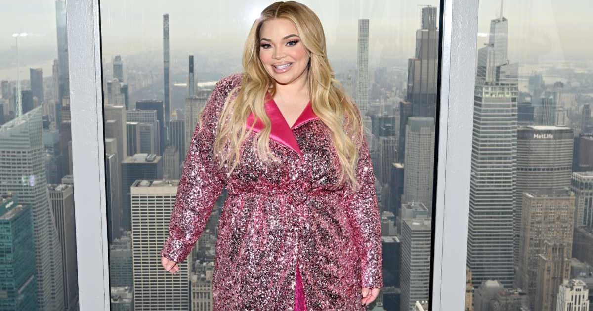 Trisha Paytas lights the Empire State Building in partnership with the Entertainment Community Fund in celebration of Trisha Paytas' Broadway debut at The Empire State Building in NYC. (Cover image source: Photo by Roy Rochlin | Getty Images)