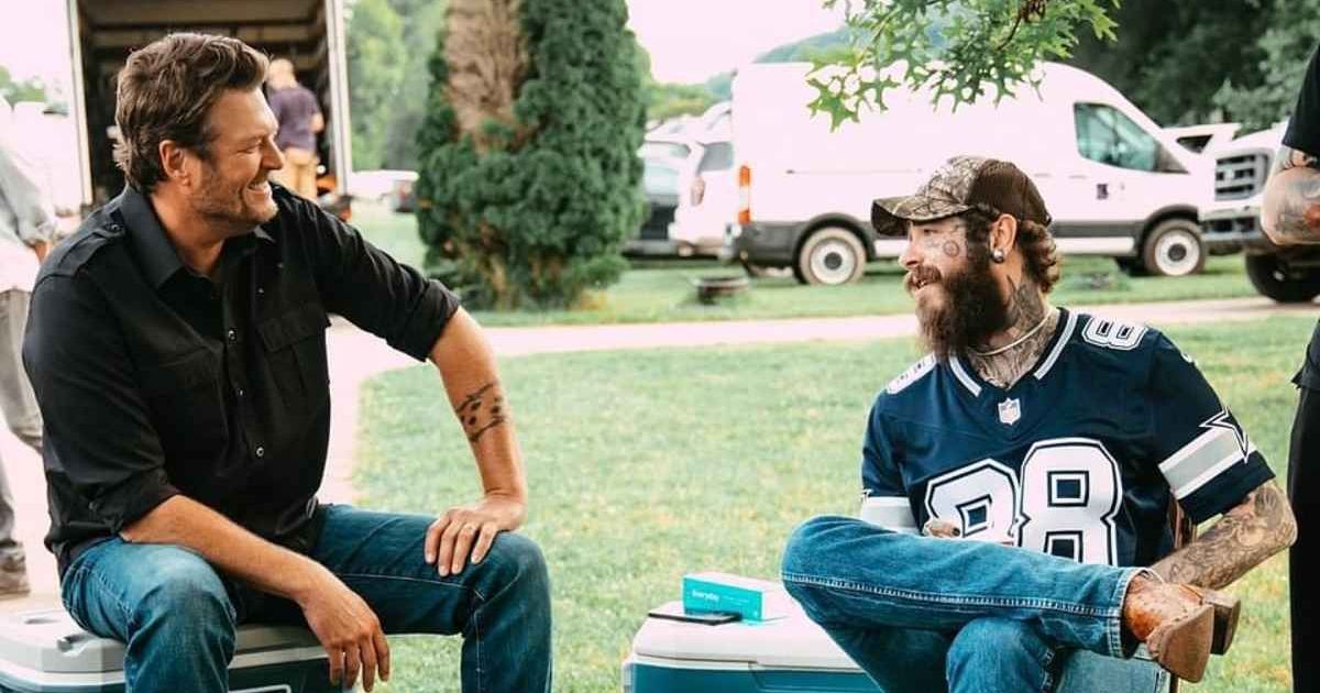A picture of Blake Shelton with Post Malone. (Cover image source: Instagram | @postmalone)