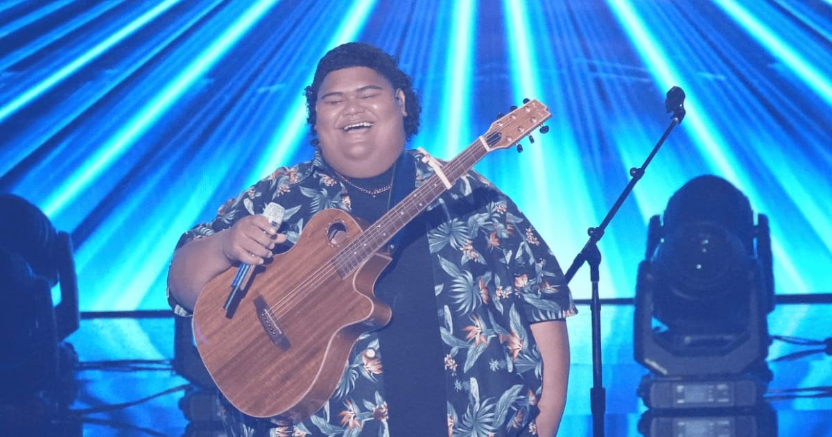A screenshot of Iam Tongi from an episode of 'American Idol' Season 21 (Cover image source: YouTube | American Idol)