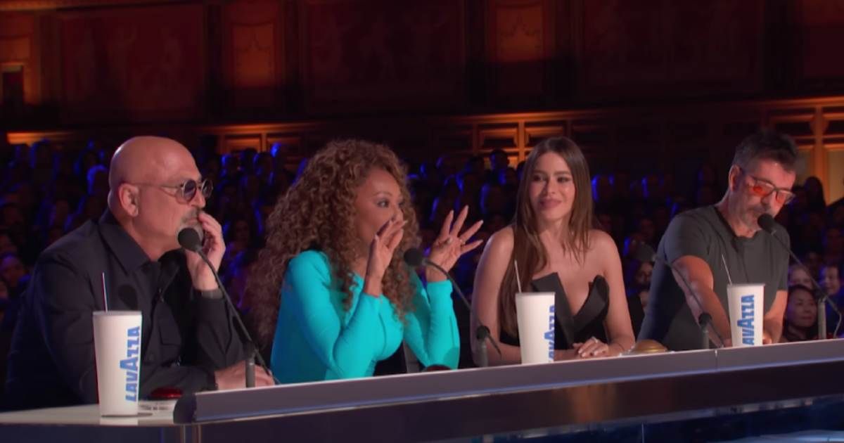 (L-R) Screenshot of judges Howie Mandel, Mel B, Sofía Vergara, and Simon Cowell from 'AGT' season 20 episode (Cover Image Source: YouTube | America's Got Talent)