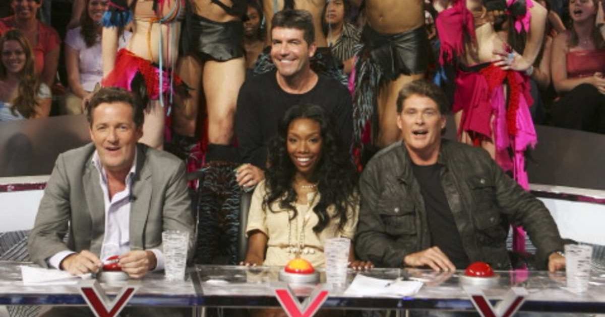 Piers Morgan, Brandy Norwood, David Hasselhoff, (middle) Simon Cowell, executive producer, (back) on 'America's Got Talent' in 2006 (Image Source: Getty Images | NBC)