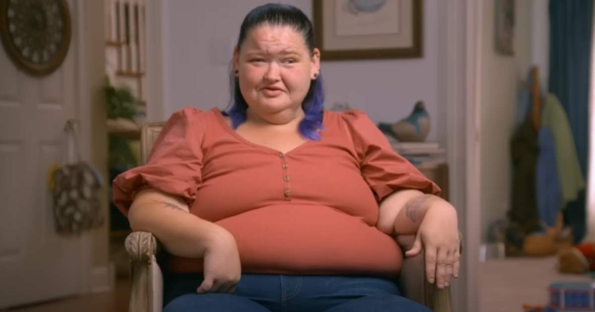 Screenshot of Amy Slaton from an episode of '1000-Lb Sisters'. (Cover Image Source: YouTube | TLC)