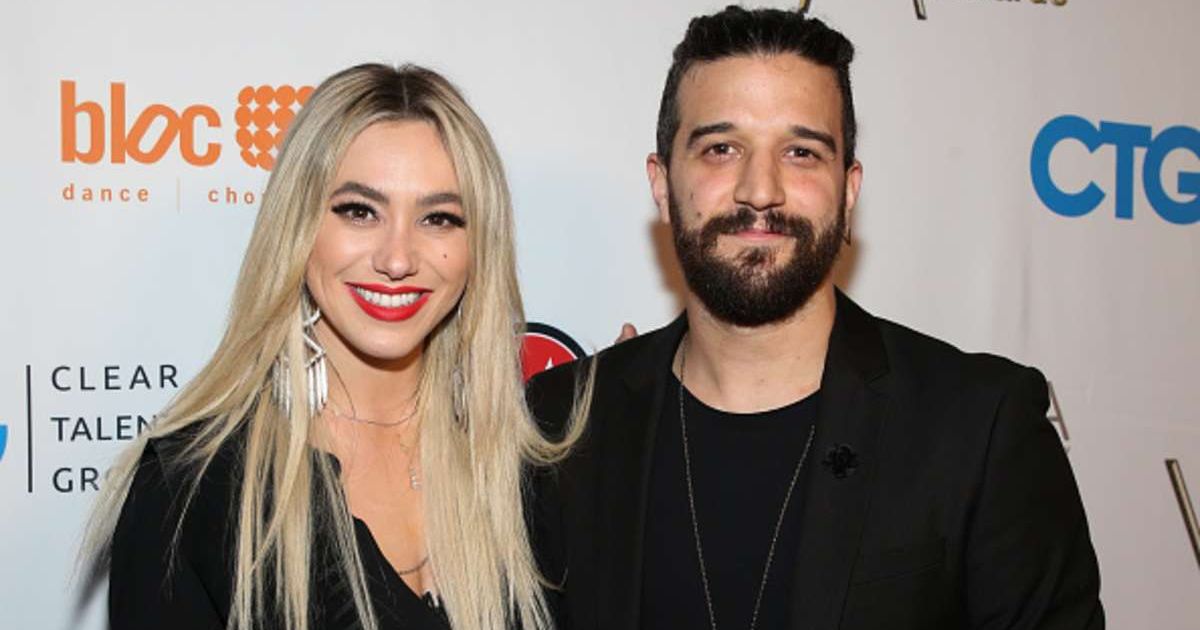 Singer BC Jean (L) and Mark Ballas (R) attend the 9th Annual World Choreography Awards at The Saban on November 11, 2019 in Beverly Hills, California. (Cover Image Source: Getty Images | Photo by Paul Archuleta)