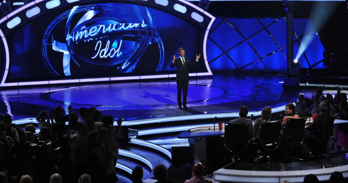 Host Ryan Seacrest live on the 'American Idol' Season 8 Top 7 Elimination in Los Angeles, California  (Cover Image Source: Getty Images | Photo by M Becker)