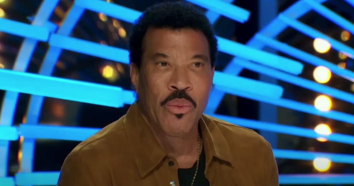Lionel Richie on the sets of 'American Idol' (Cover Image Source: YouTube/Talent Recap)