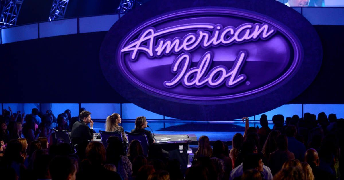 Harry Connick Jr., Jennifer Lopez, and Keith Urban onstage during 'American Idol' XIV Grand Finale at Dolby Theatre on May 13, 2015, in California. (Cover Image Source: Getty Images | Photo by Kevork Djansezian)
