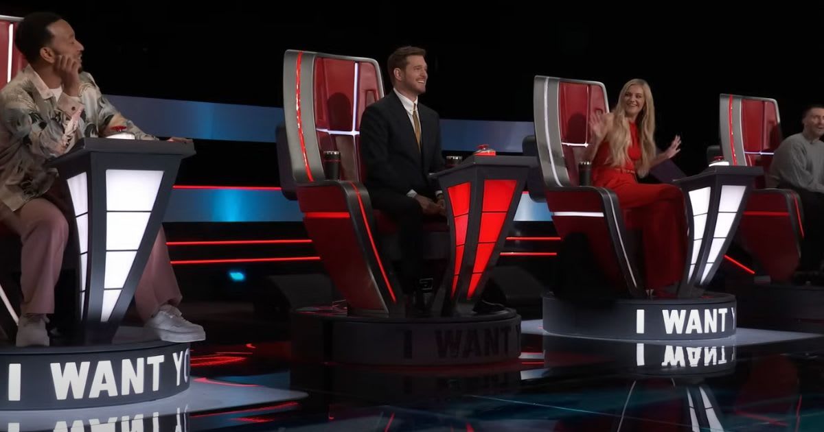 Screenshot of John Legend, Michael Bublé, Kelsea Ballerini and Adam Levine on 'The Voice'  (Cover Image Source: YouTube | The Voice)