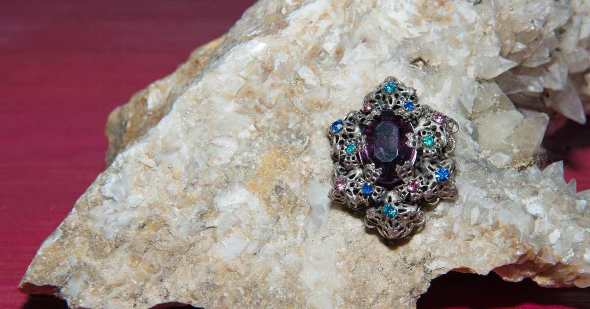 Medieval amethyst jewelry piece. (Representative Cover Image Source: Getty Images | sandorgora)