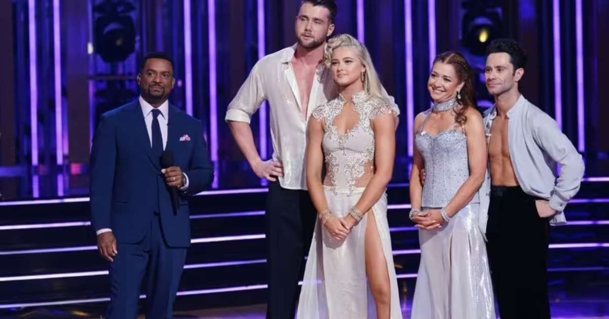 Harry Jowsey with his partner, Alyson Hannigan with her partner from 'DWTS' Season 32 finale episode (Cover Image Source: Instagram | @dancingwiththestars)