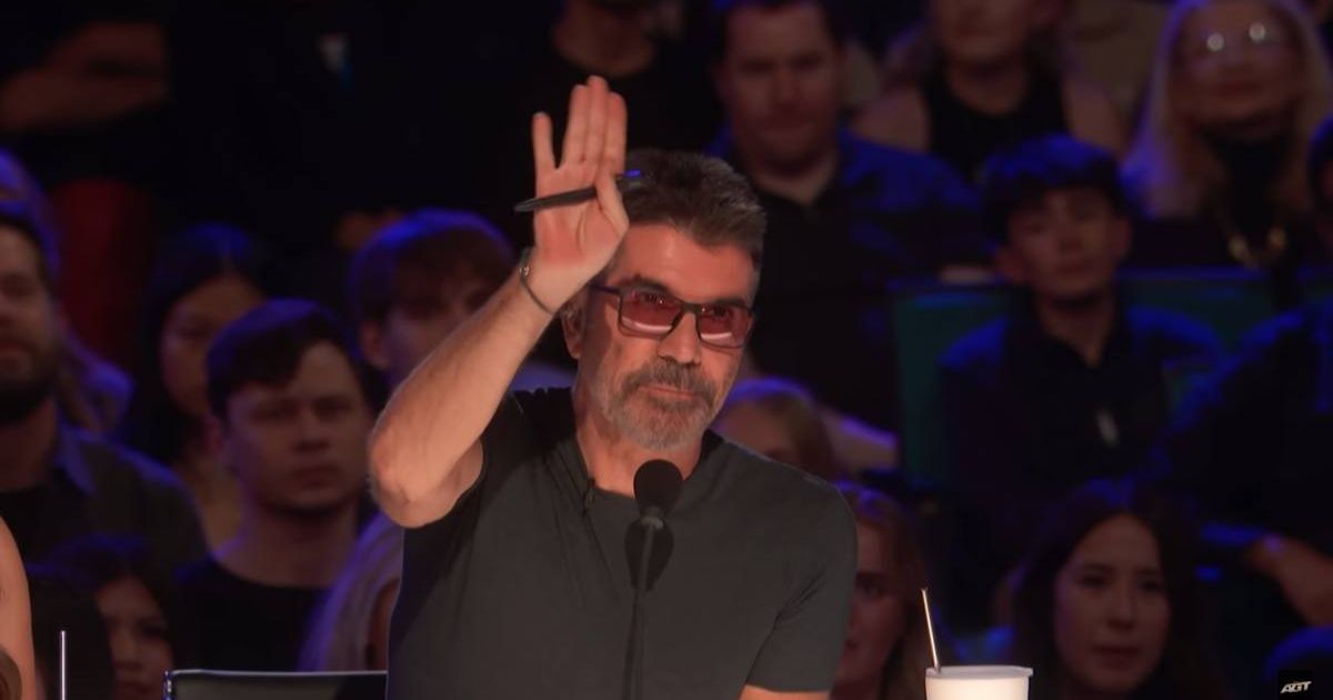 Screenshot of Simon Cowell from an episode of 'AGT' Season 20 (Cover image Source: YouTube | America's Got Talent)