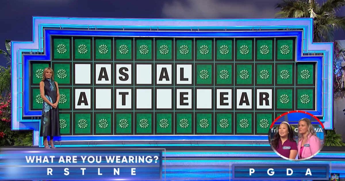 Screenshot of Vanna White, Hanna Chung, and Laura Tarpley from an episode of 'Wheel of Fortune'  (Cover Image Source: YouTube | Wheel of Fortune)
