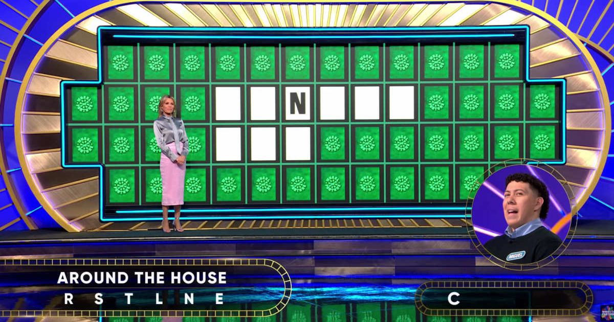 A screenshot of Vanna White and Miguel Martinez from 'Wheel of Fortune' (Cover Image Source: YouTube | Wheel of Fortune)