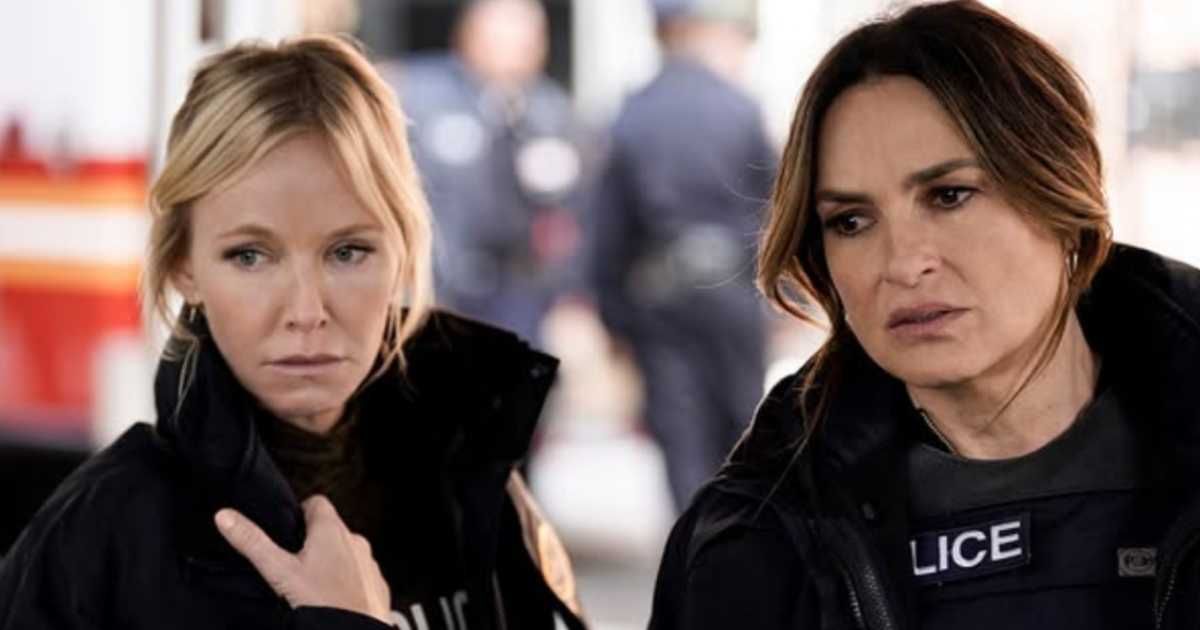A still of Kelli Giddish and Mariska Hargitay from 'Law & Order: SVU' (Cover Image Source: Instagram | @nbclawandorder)