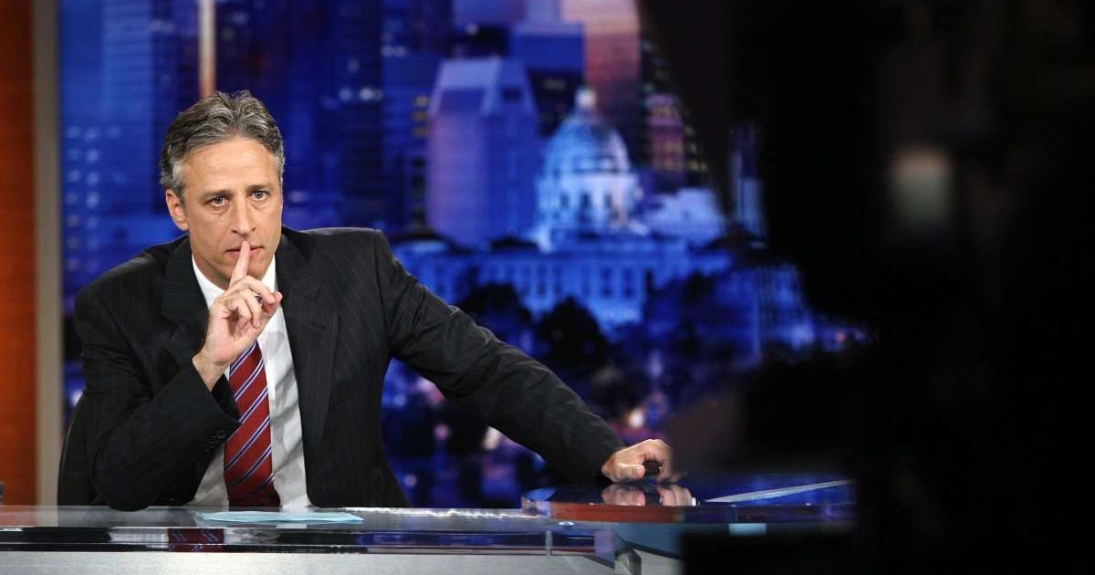 Jon Stewart tapes 'The Daily Show with Jon Stewart: Restoring Honor & Dignity to the White House' in St. Paul, Minnesota  (Cover Image Source: Getty Images for Comedy Central | Photo by Ethan Miller)