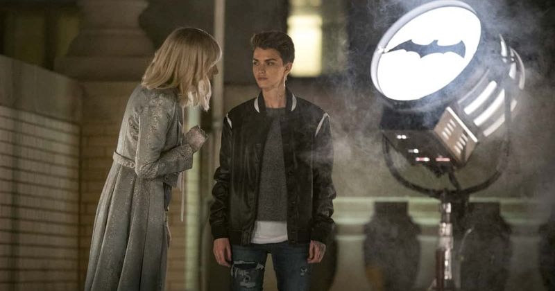 A still of Alice and Kate in 'Batwoman'. (The CW)