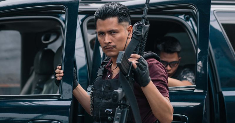 Harold Torres as Manuel Contreras (Rosa Hadit/ Amazon Studios)