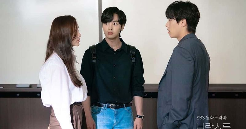 Park Ji-hyun, Kim Min-jae and Kim Sung-cheol (SBS) 