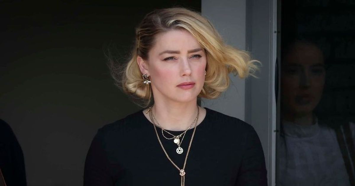 Actress Amber Heard departs the Fairfax County Courthouse on June 1, 2022 in Fairfax, Virginia (Photo by Win McNamee/Getty Images)