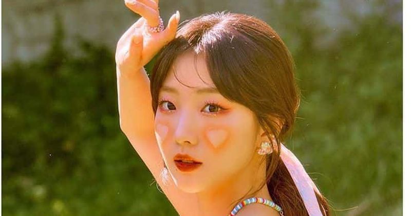 Are Loona members overworked? Yeojin faints on stage but label blames venue's 'high altitude'