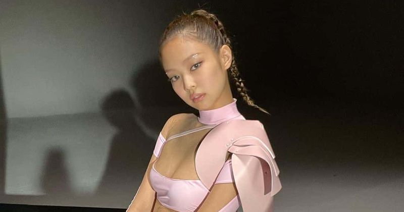 Hacker leaks photo of Blackpink star in a bathtub, fans beg YG to 'protect Jennie's privacy'