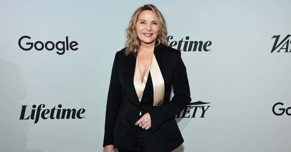 Kim Cattrall noted the many ways by which she can tackle appearance-related signs of aging (Jamie McCarthy/Getty Images for Variety)