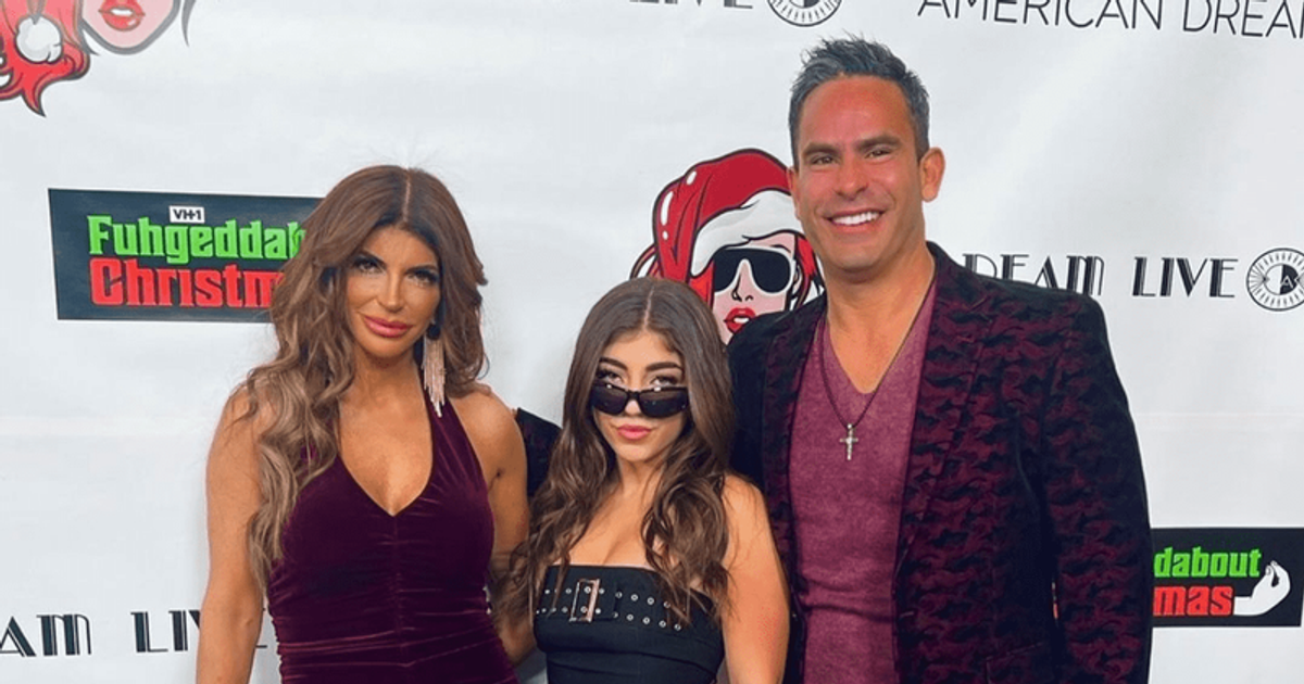 'RHONJ' fans slam Teresa Giudice as daughter Milania calls Luis Ruelas a 'great stepfather': 'Making her children do her dirty work, typical'