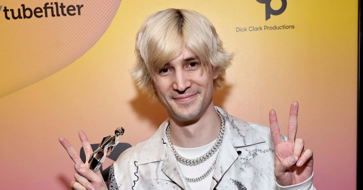 A video showing popular streamer xQc walking away from a fan has left the internet in splits (Getty Images)