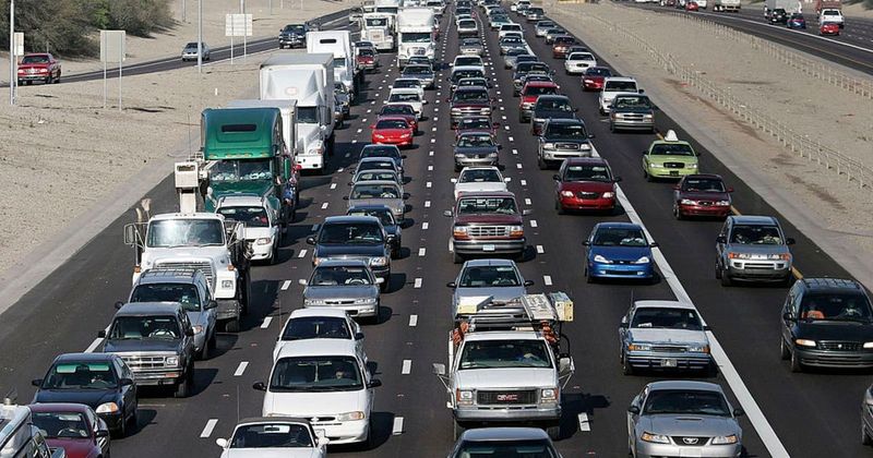 Winter warning: Northern Arizona faces snowstorm, officials caution drivers about hazardous roads