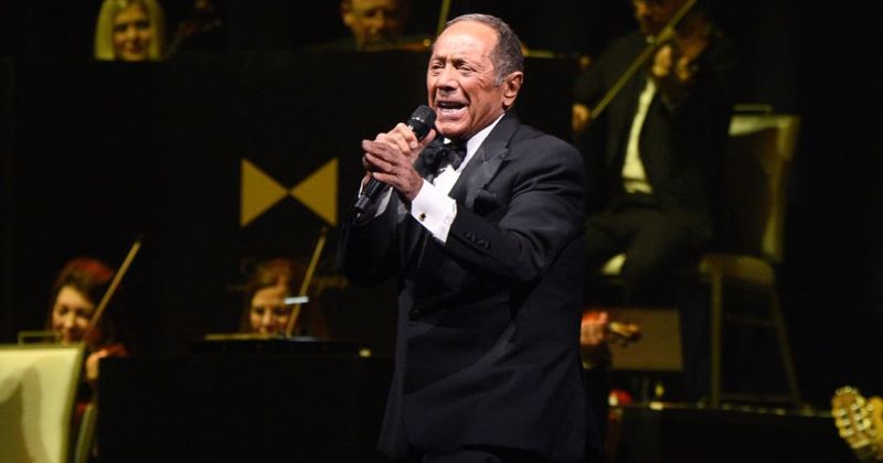 Paul Anka marks opening of Fontainebleau Las Vegas with all-new single