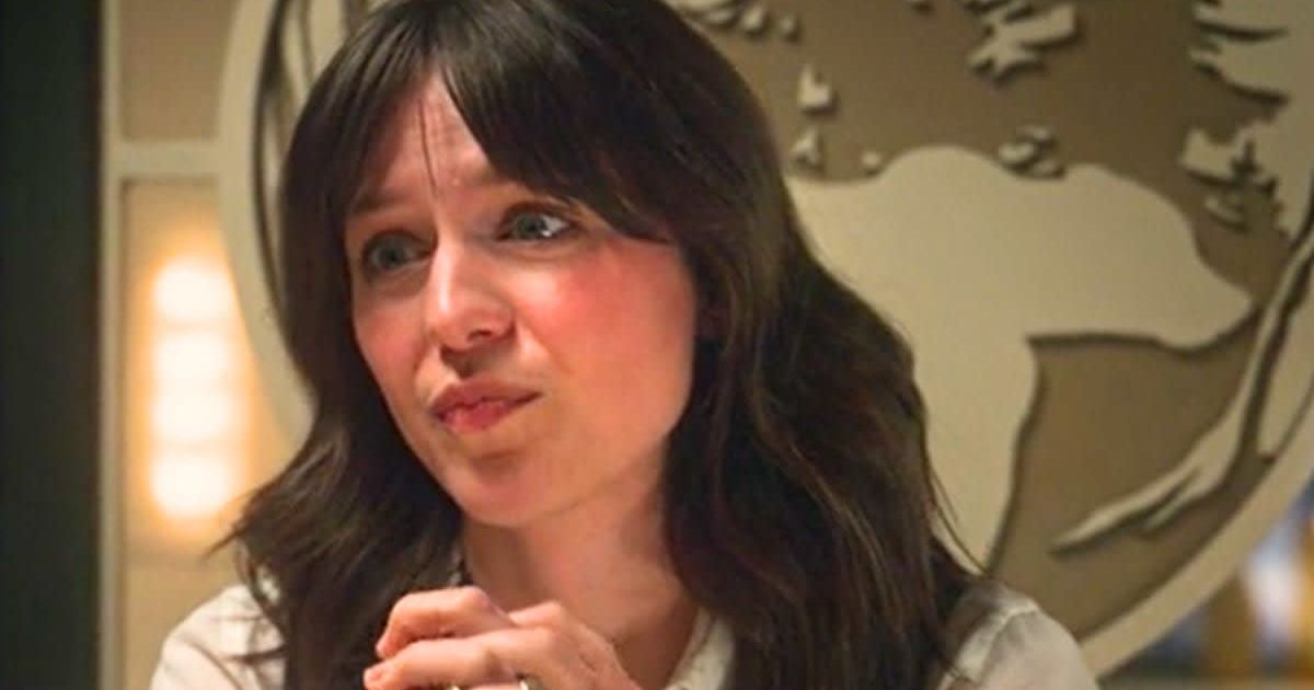 'The Girls on the Bus' Episode 8 Preview: Sadie McCarthy considers career over love