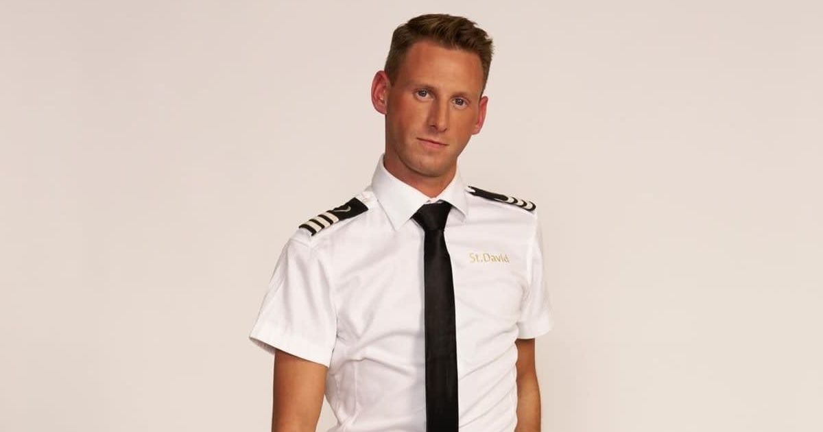 When will 'Below Deck' Season 11 Episode 14 air? Fraser Olender makes a romantic move at his guest crush