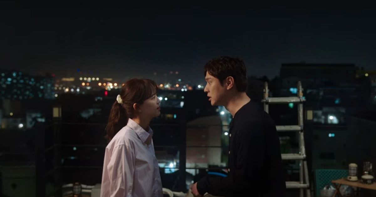 Despite career woes and a jealous ex, a chance encounter sparks inspiration and a potential romance in 'Frankly Speaking' Episode 4 (@Netflix)