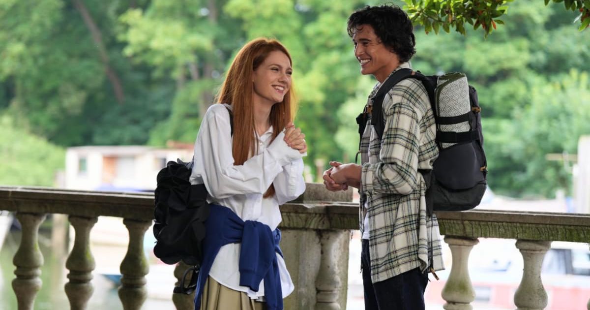 'Geek Girl': Cast and character guide on who's playing who in Emily Carey's Netflix series