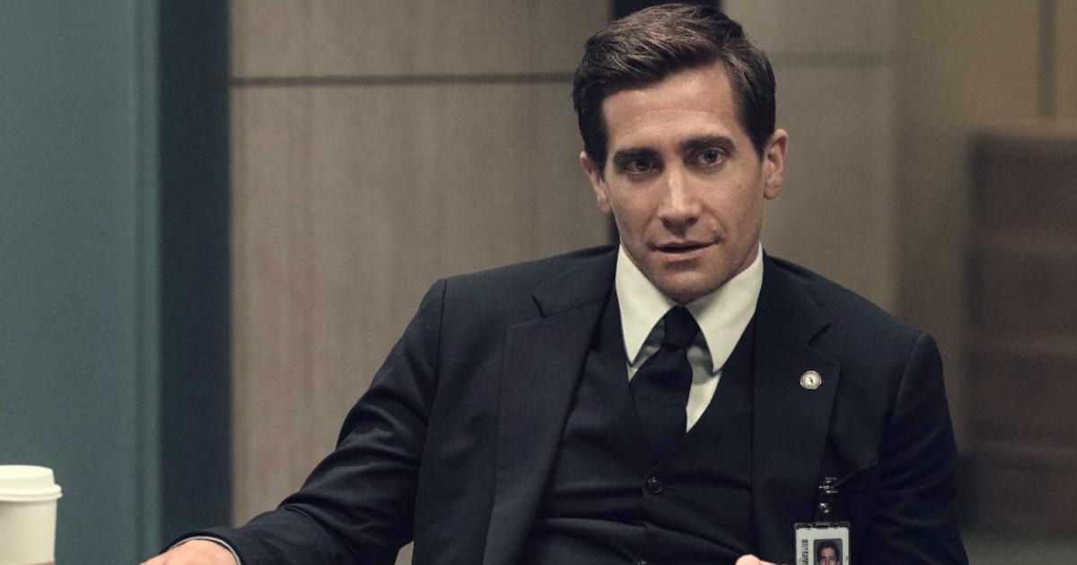 Jake Gyllenhaal's  Rusty Sabich to unearth new clues in a frantic quest to prove his innocence in 'Presumed Innocent' Episode 3 (@appletv+)