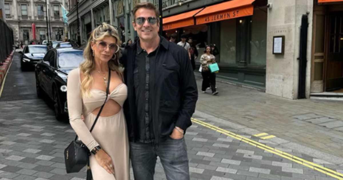'RHOC' Season 18: Viewers ask Alexis Bellino to tone down 'desperate' and weird relationship with John Janssen