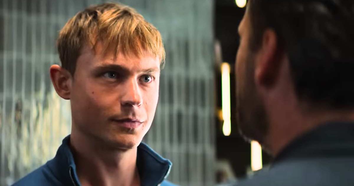 Dennis Mojen gets involved in a tense situation in 'Blame the Game' (@netflix)