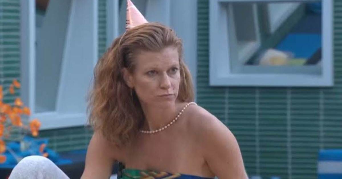 'Big Brother' Season 26: Female houseguests under fire for snarky comments on Lisa Weintraub's hygiene