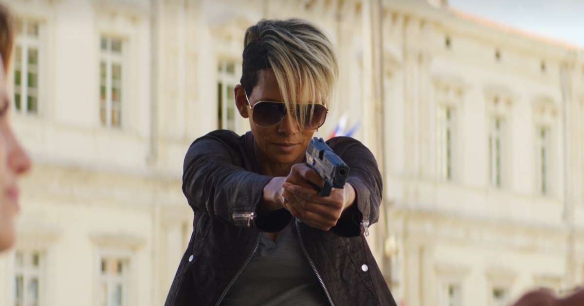 'The Union' Ending Explained: Roxanne makes a very difficult choice