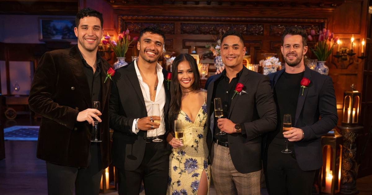 'The Bachelorette' turns into 'fraternity' after final suitors hit up sports bar before Rose Ceremony