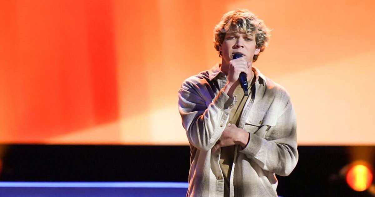 'The Voice' Season 26 contestant Mor Ilderton's family members helped him to pursue a music career (Tyler Golden/@nbc)