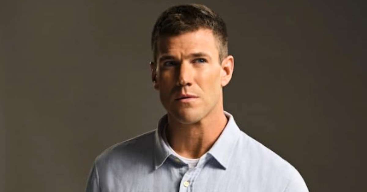 From Nina Dobrev heartbreak to those Lucy Hale rumors: Inside 'NCIS: Origins' star Austin Stowell's dating history