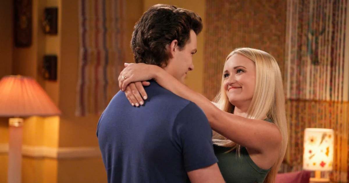 'Georgie & Mandy's First Marriage' breaks free of 'Big Bang Theory' issues that plagued 'Young Sheldon'