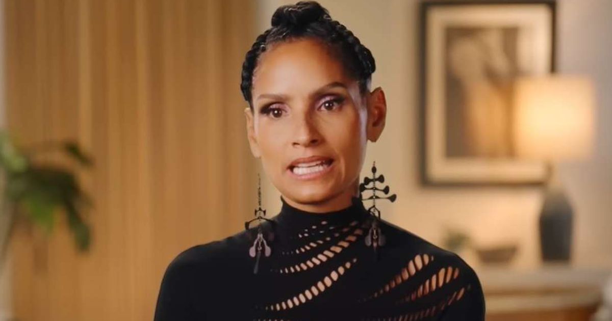 'RHONY' star Racquel Chevremont breaks down as she reveals final meeting with estranged father