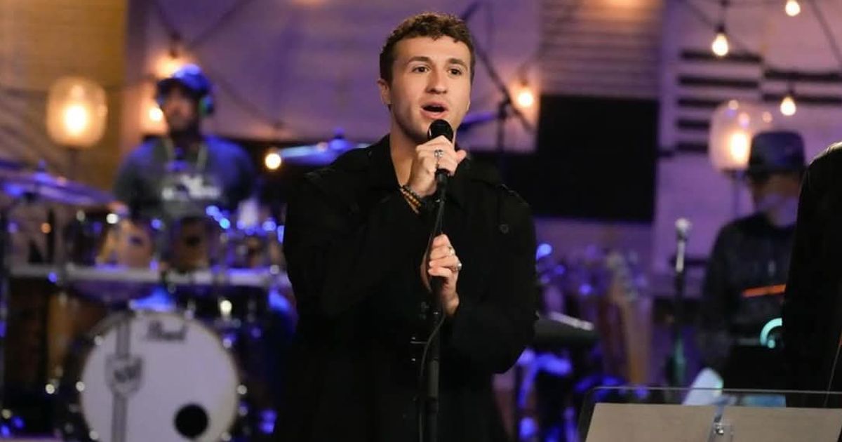 'The Voice' contestant Jeremy Beloate refuses to be defined by family tragedies, but it does compel him 