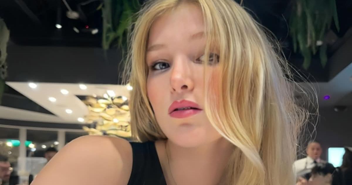 'The Voice' Season 26 contestant Sloane Simon's turbulent childhood shaped her powerful performance