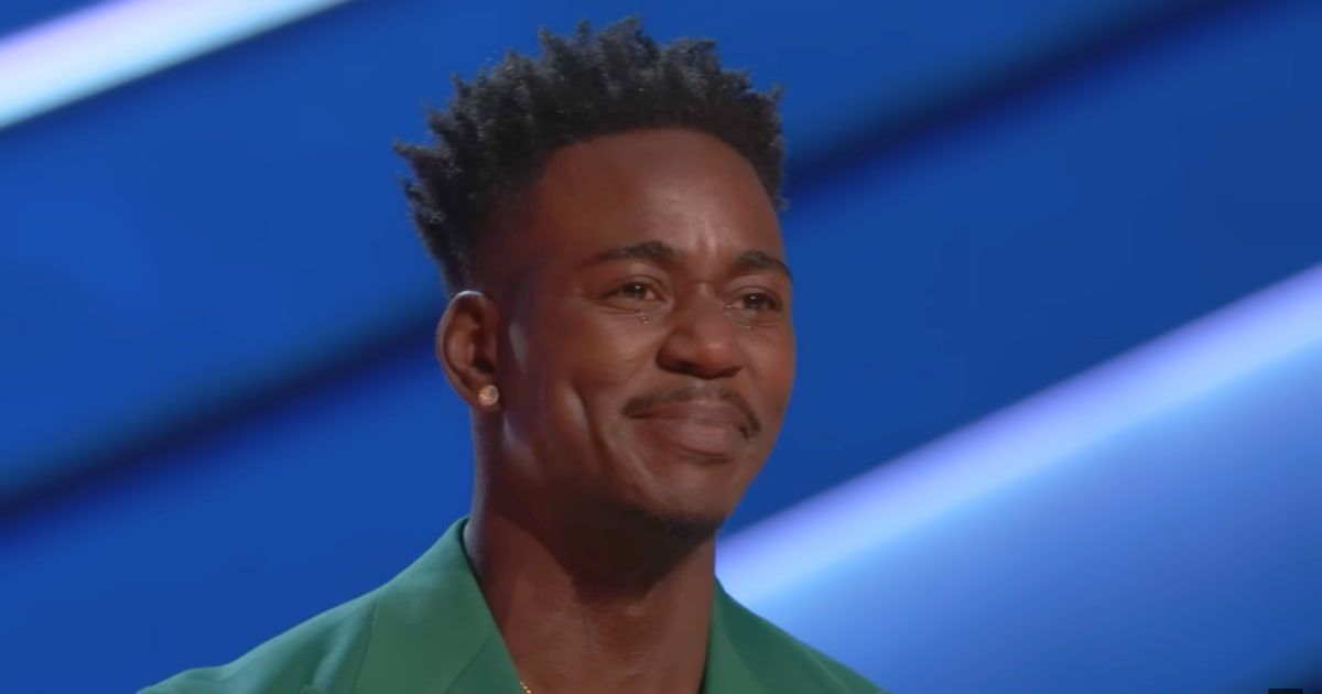 Austyn Stancil wins 'The Voice' knockouts with a heart-wrenching tribute to his father