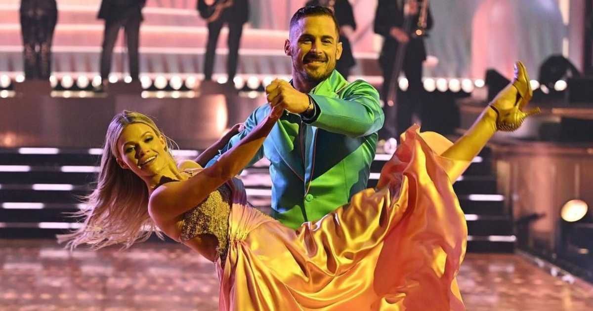 'DWTS' stars Danny Amendola and Whitney Carson's robbed after 'unfair' scoring