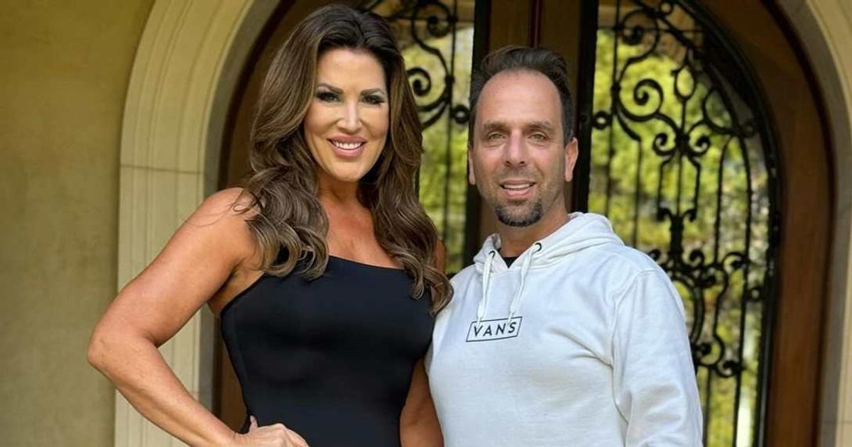 'RHOC' star Emily Simpson shuts down rumors about husband Shane Simpson's 'massive' problem